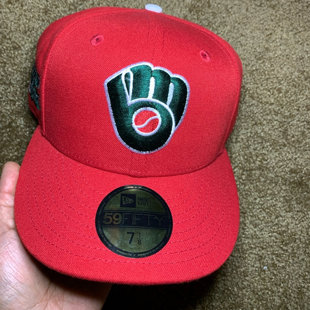 HatClub Exclusive Milwaukee Brewers Xmas Collection